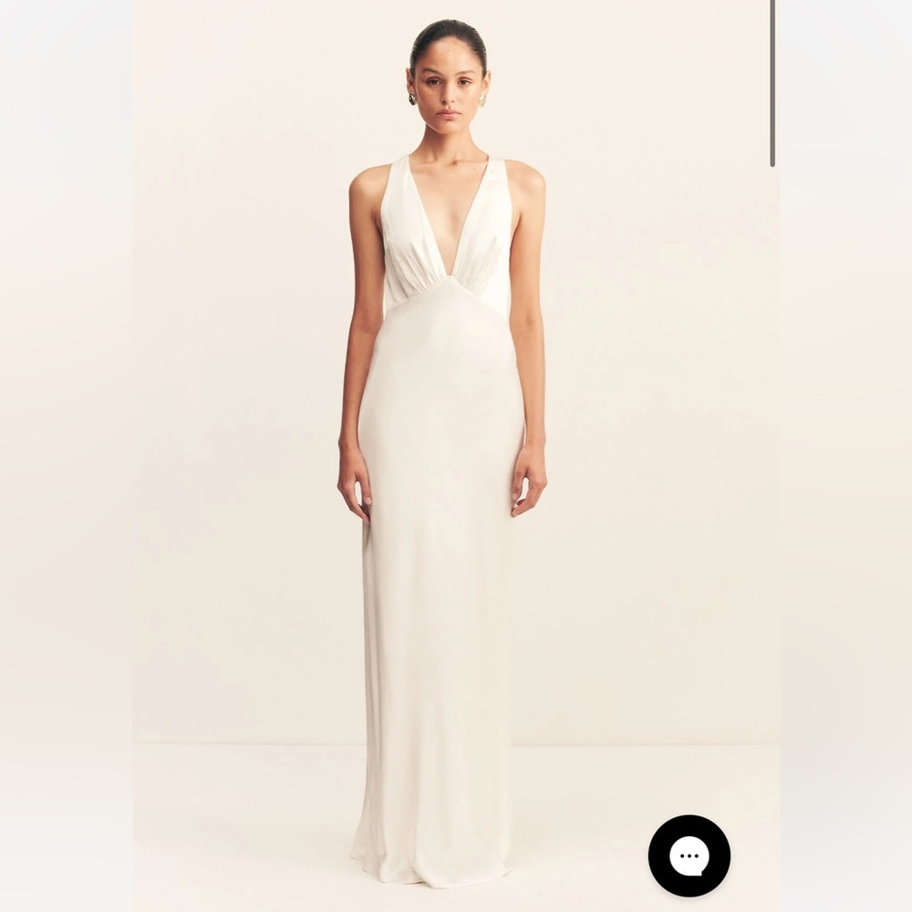NWT Shona Joy - La Lune Plunged Cross Back Maxi Dress Gown - white